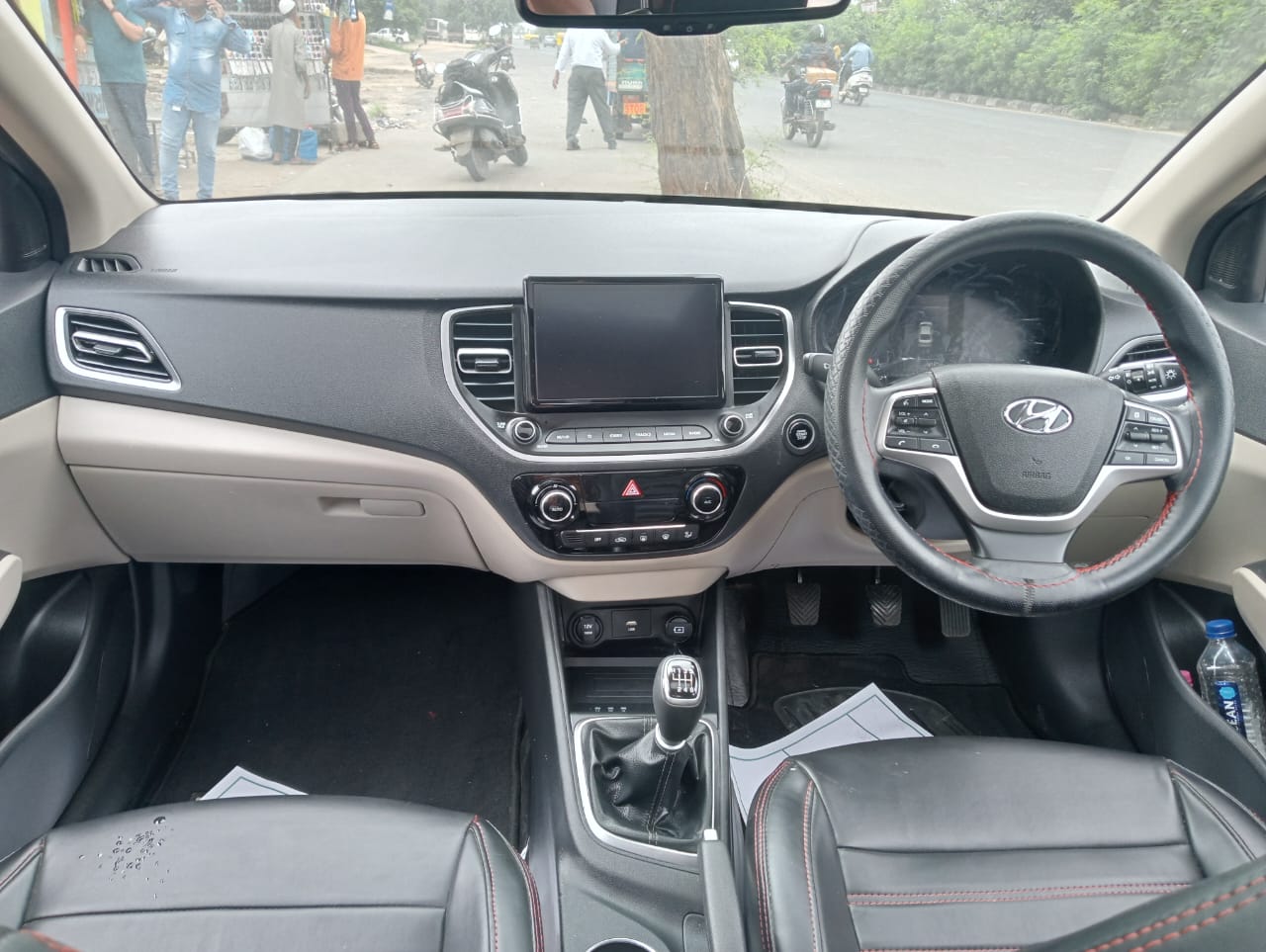 Details View - Hyundai Verna photos - reseller,reseller marketplace,advetising your products,reseller bazzar,resellerbazzar.in,india's classified site,Hyundai Varna , Old Hyundai Varna , Used Hyundai Varna  in Ahmedabad , Hyundai Varna in Ahmedabad
